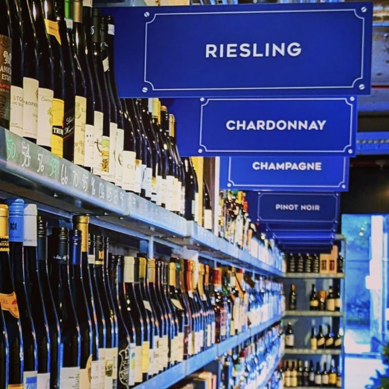 Point of sale retail sign designs for Le Pont Wine Store Milsons point